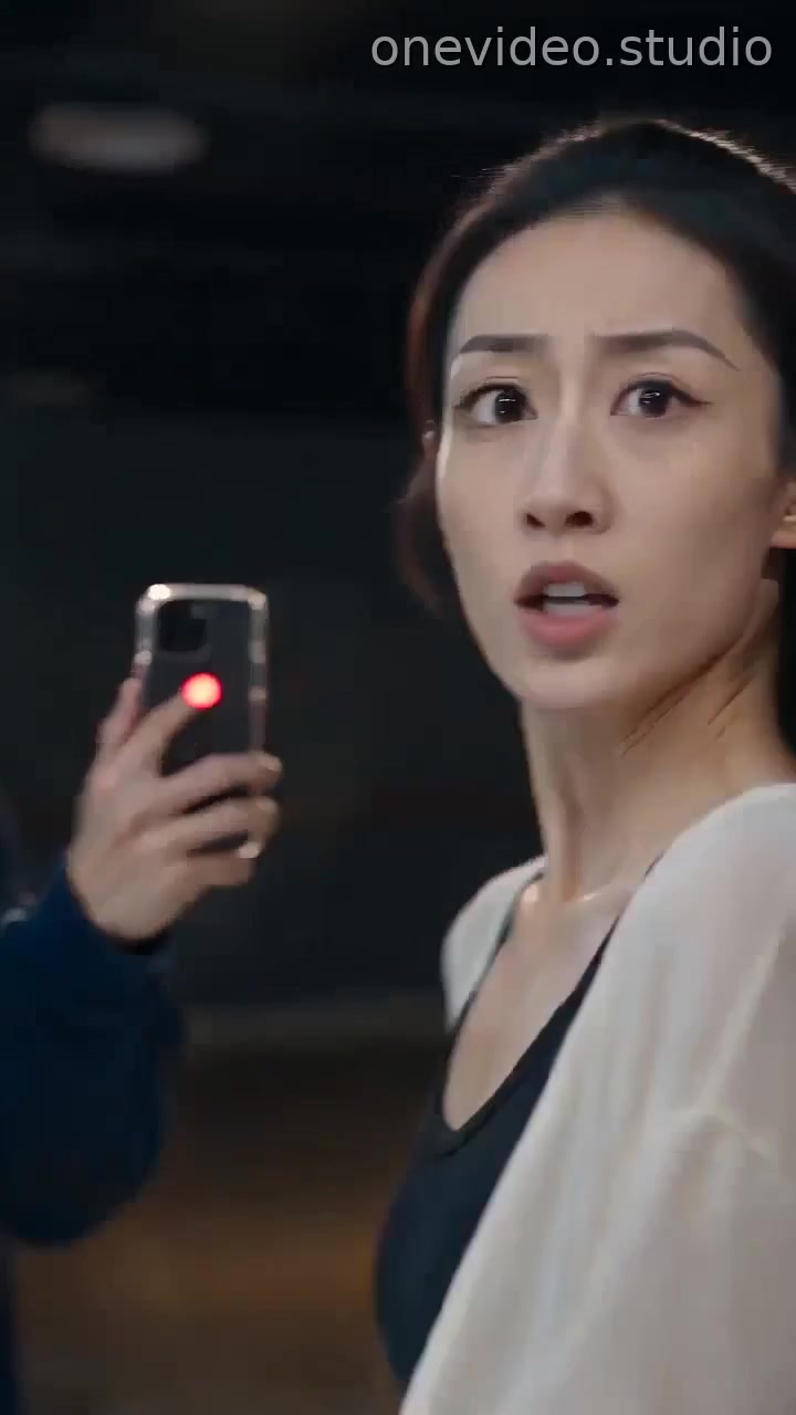 就在你身后